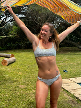 Load image into Gallery viewer, Lana